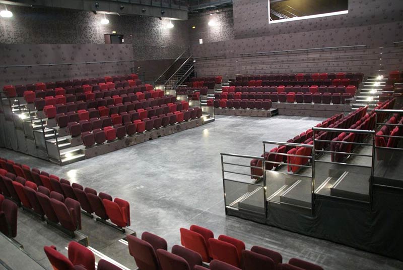 Théâtre 95